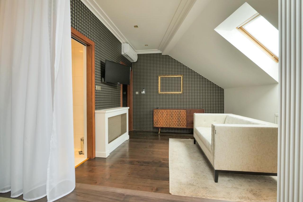 Hotel Zlata Hvezda リトミシュル エクステリア 写真