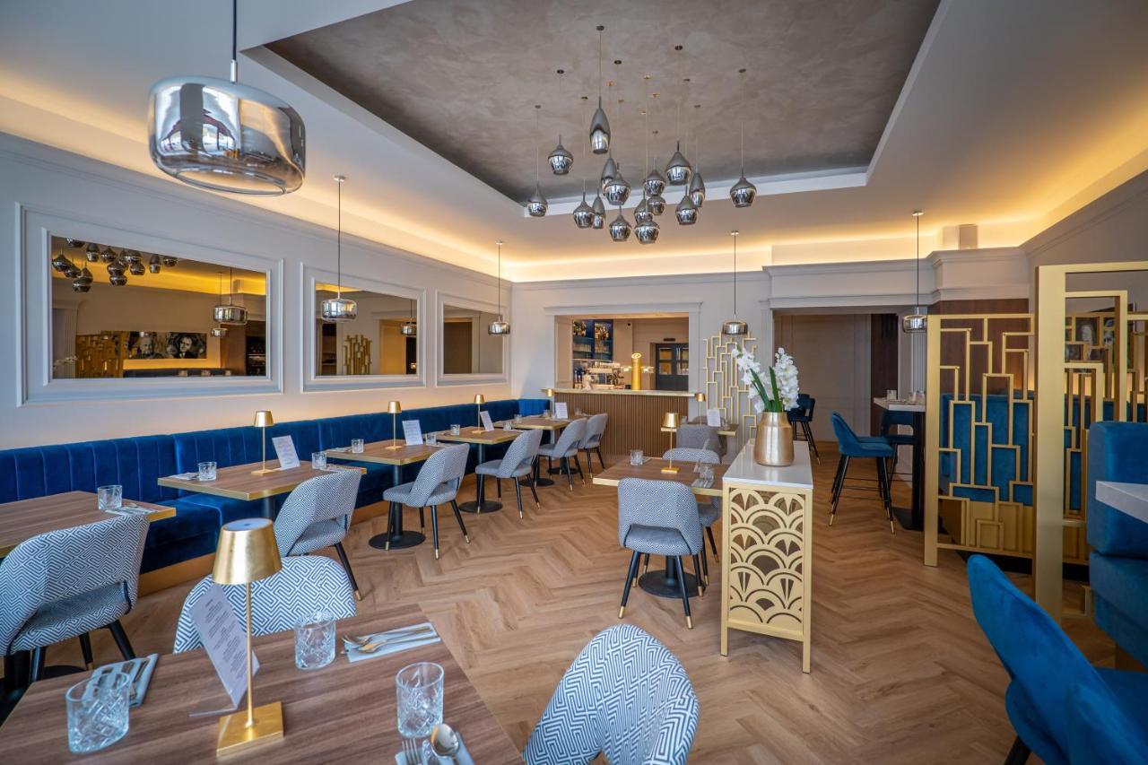 Hotel Zlata Hvezda リトミシュル エクステリア 写真
